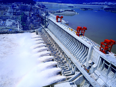 三峽水電站，即長江三峽水利樞紐工程，又稱三峽工程
